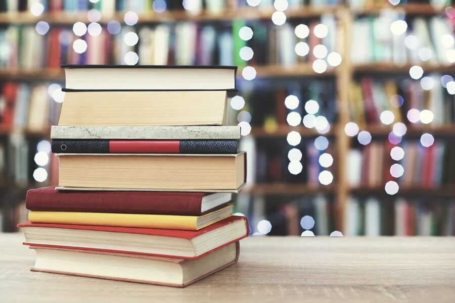 Минпросвещения обновило стандарт: 16 предметов для 10–11-х классов